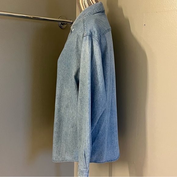 Christopher & Banks Vintage Denim Snap button Holiday Snowflake Button Up M - Picture 3 of 13